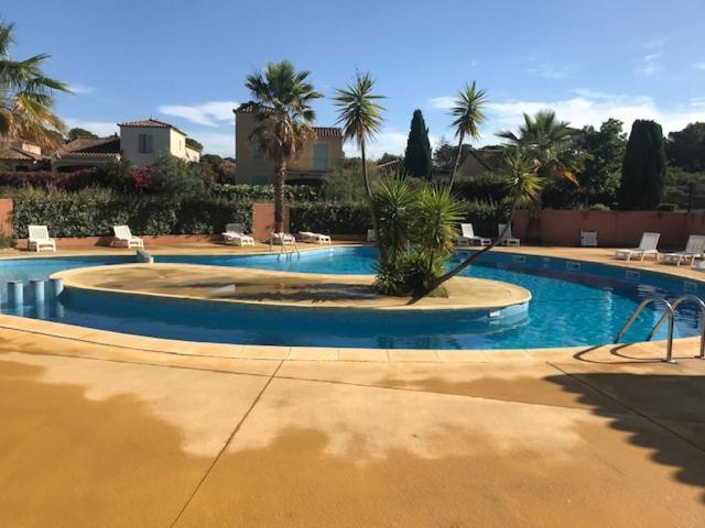 Residence Village D'Oc Golf De Beziers By Popinns Bagian luar foto